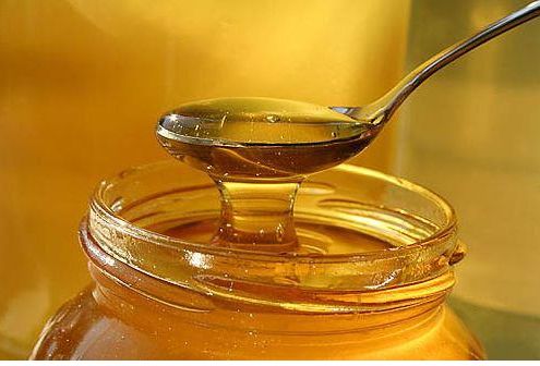 EFECTOS DE LA MIEL EN LA TOS NOCTURNA.